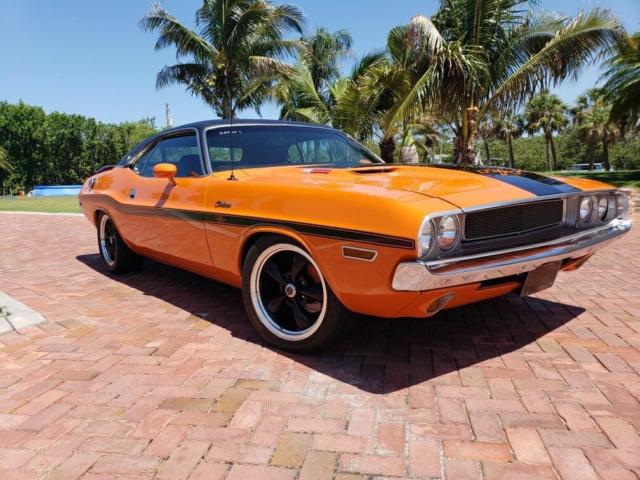 1970 Dodge Challenger - photo 3