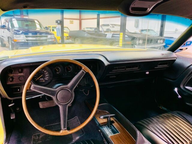 1970 Dodge Challenger - photo 13