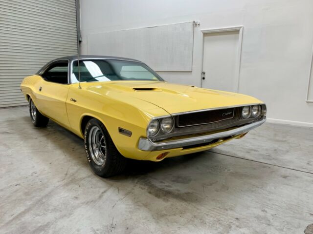 1970 Dodge Challenger - photo 2