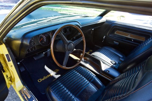 1970 Dodge Challenger - photo 6