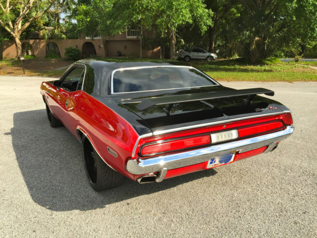 1970 Dodge Challenger - photo 6