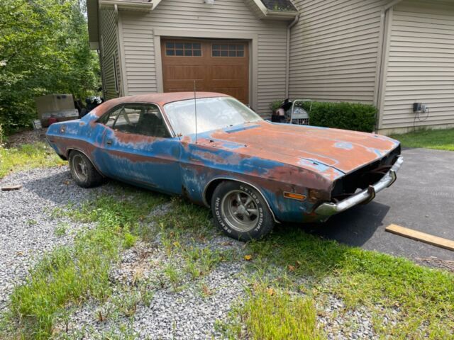 1970 dodge challenger, 62,000 original miles. Parked in 1978. 1970 Dodge Challenger