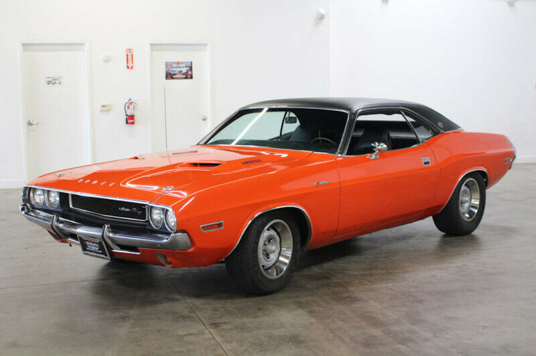 1970 Dodge Challenger - photo 2