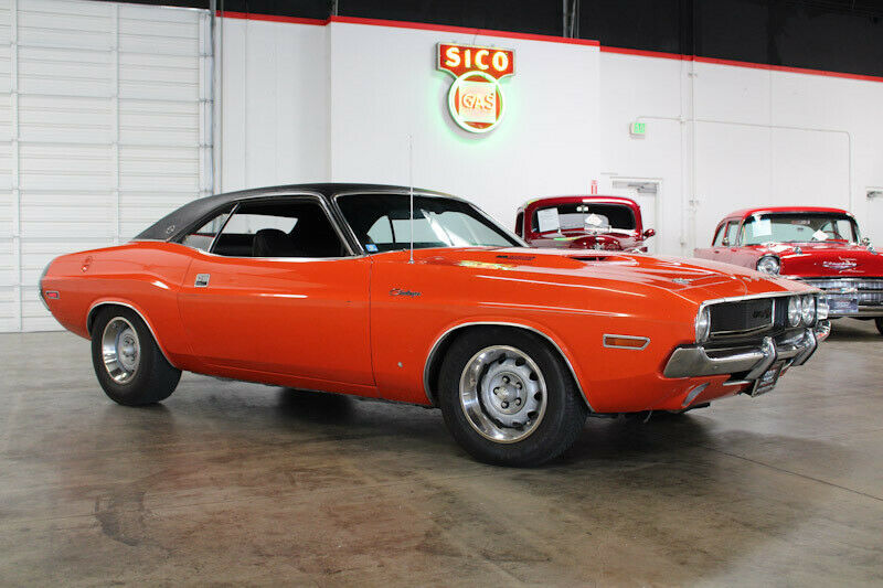 1970 Dodge Challenger - photo 6