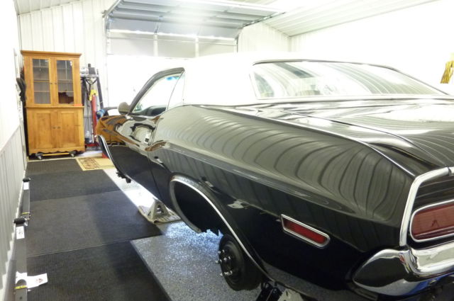 1970 Dodge Challenger Base Hardtop 2-Door - photo 7