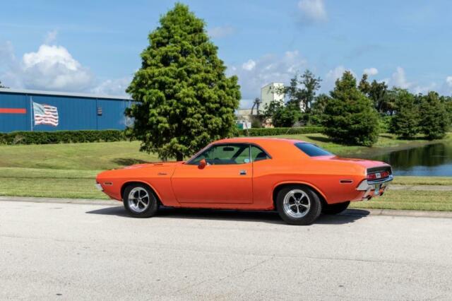 1970 Dodge Challenger -- - photo 5