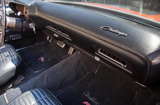 1970 Dodge Challenger Convertible - photo 13