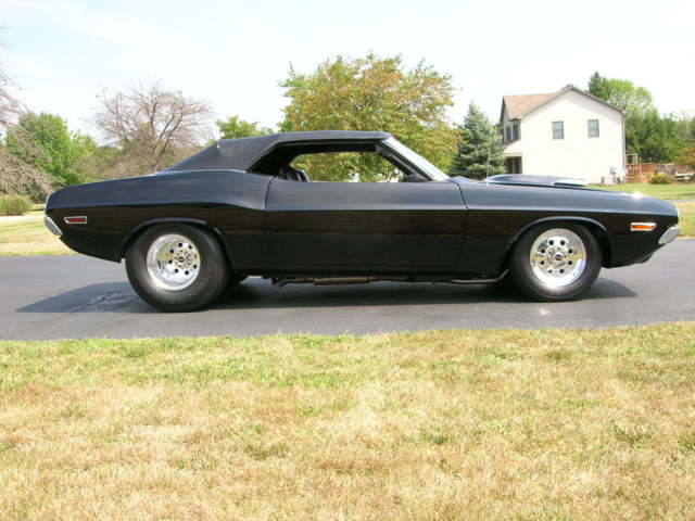 1970 Dodge Challenger - photo 3