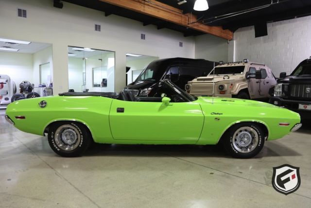 1970 Dodge Challenger - photo 3
