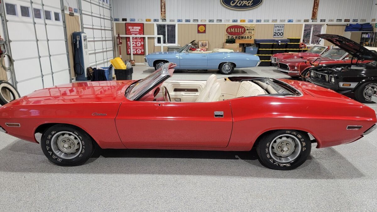 1970 Dodge Challenger - photo 4