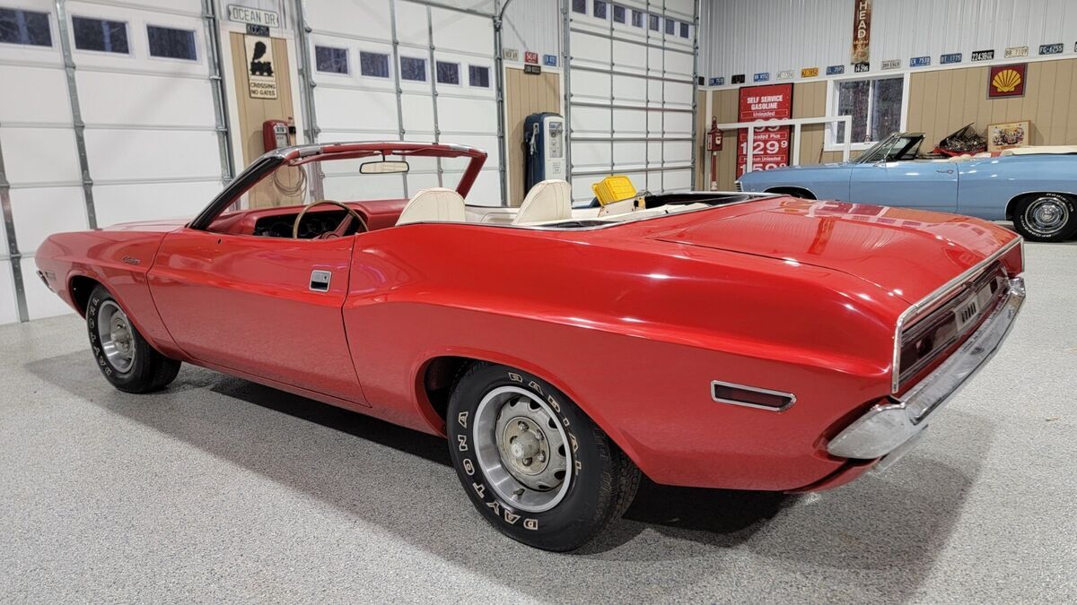 1970 Dodge Challenger - photo 5