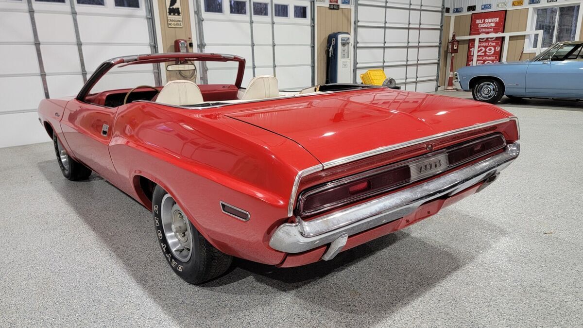 1970 Dodge Challenger - photo 6
