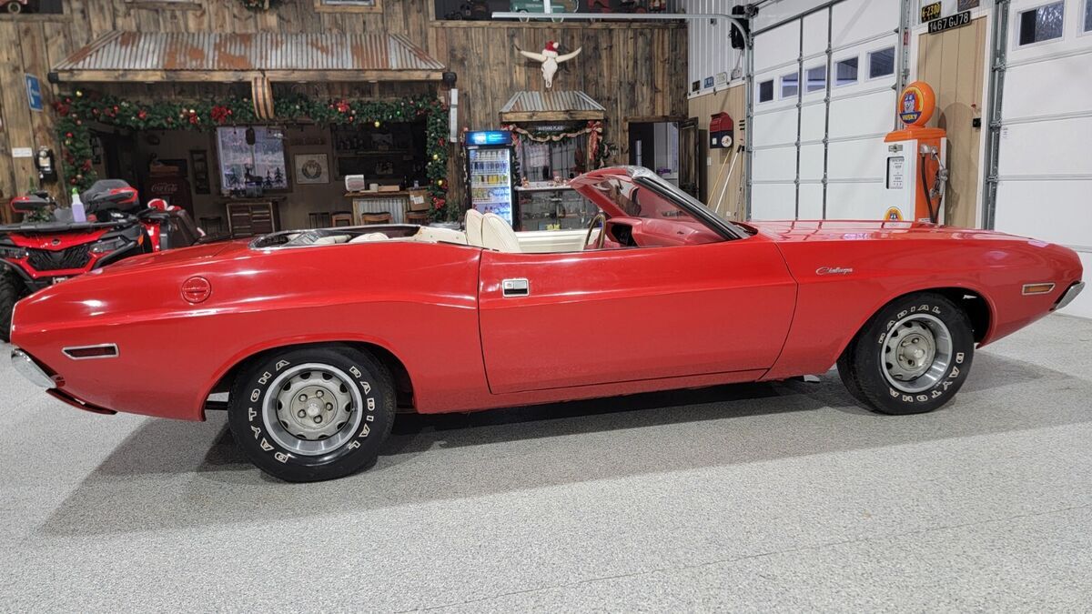 1970 Dodge Challenger - photo 8