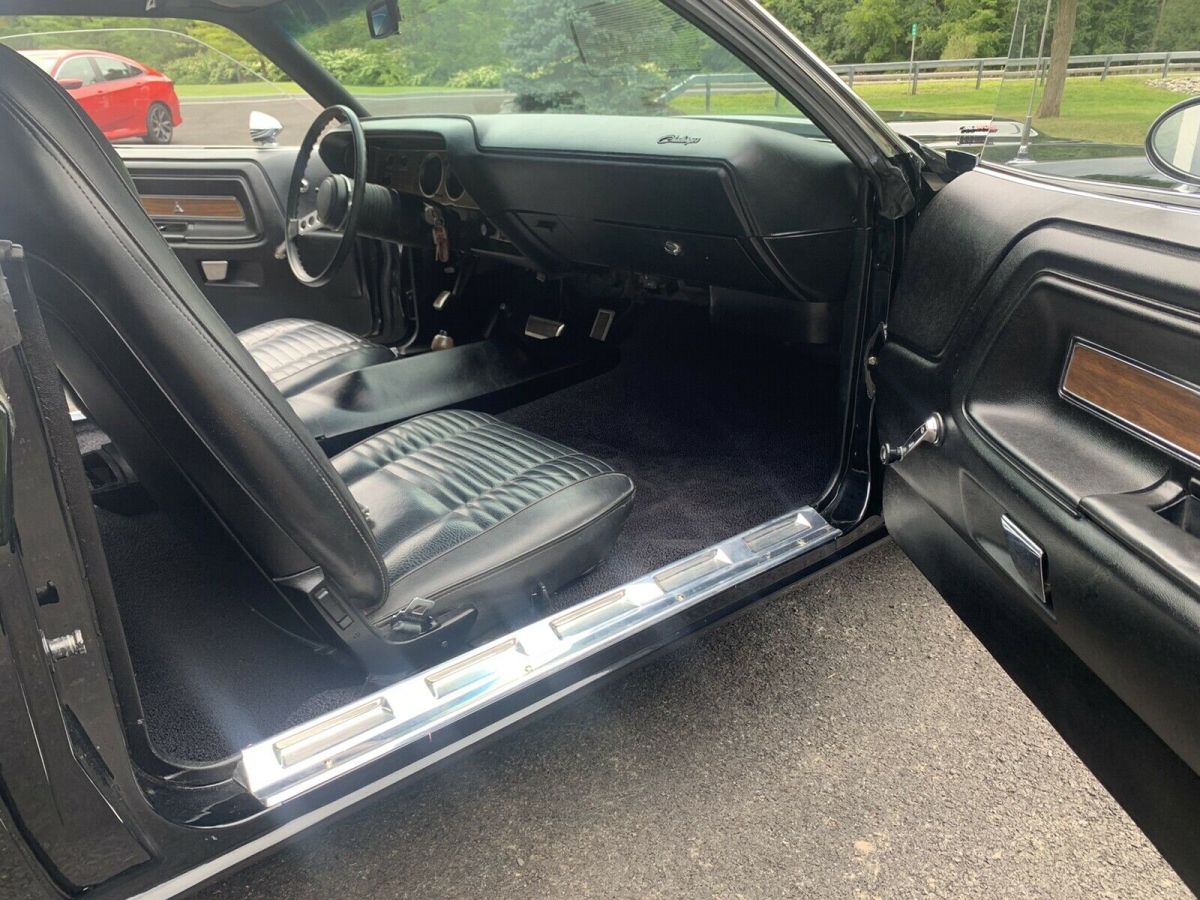 1970 Dodge Challenger R/T - photo 11