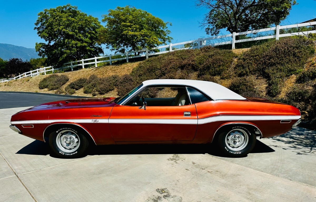 1970 Dodge Challenger RT - photo 8
