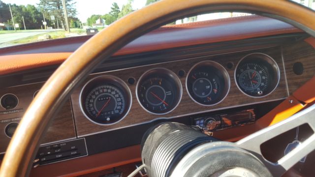 1970 Dodge Challenger - photo 2