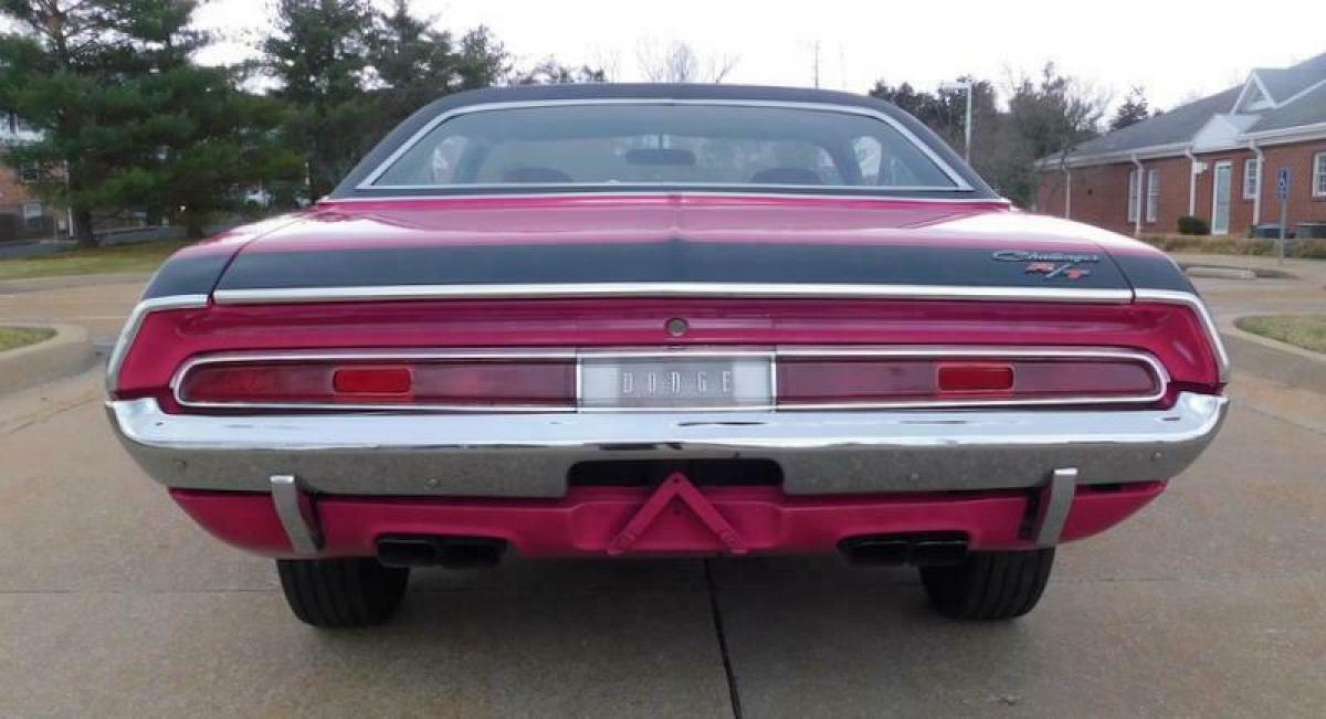 1970 Dodge Challenger - photo 5