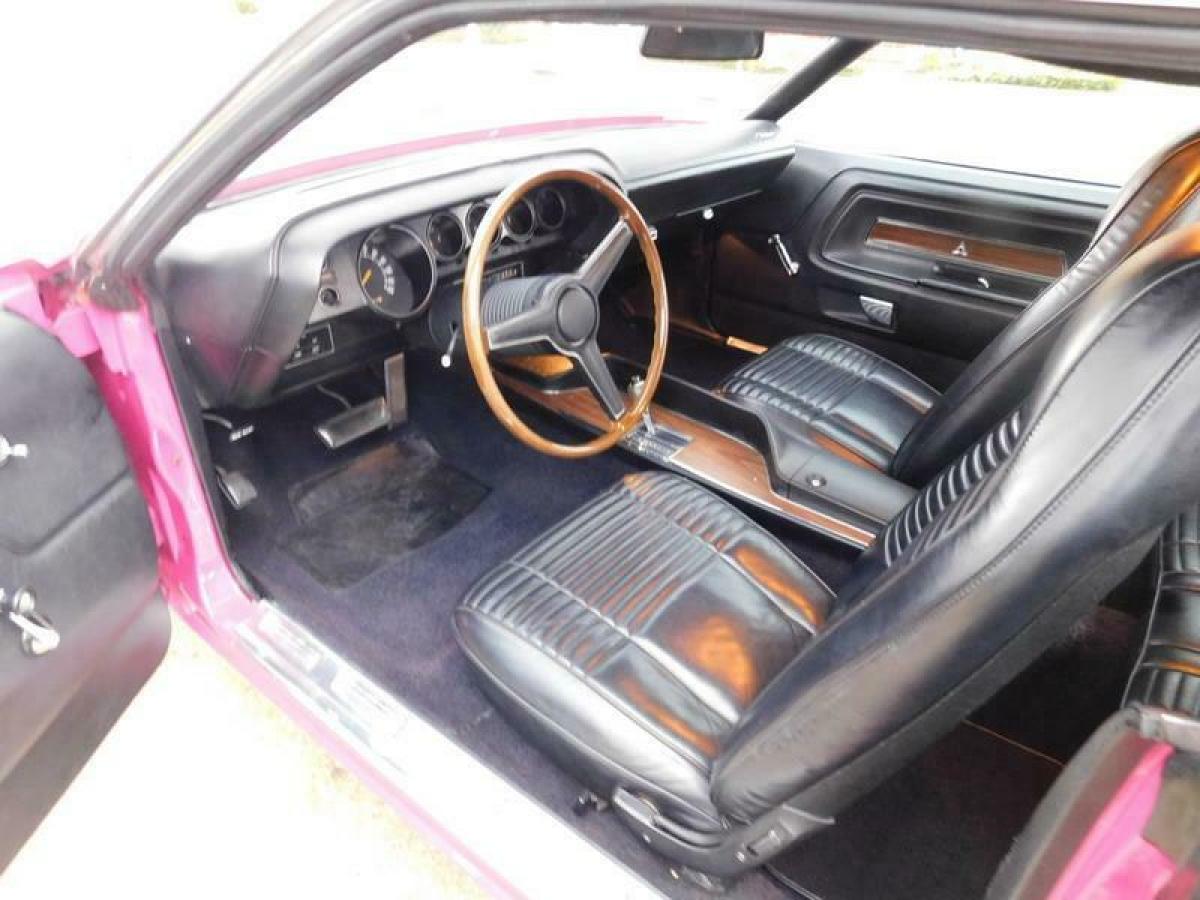 1970 Dodge Challenger - photo 8