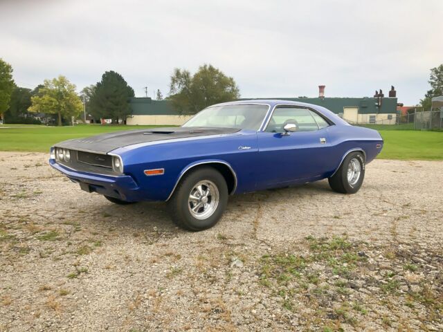 1970 Dodge Challenger, Garage Find! 1970 Dodge Challenger Base