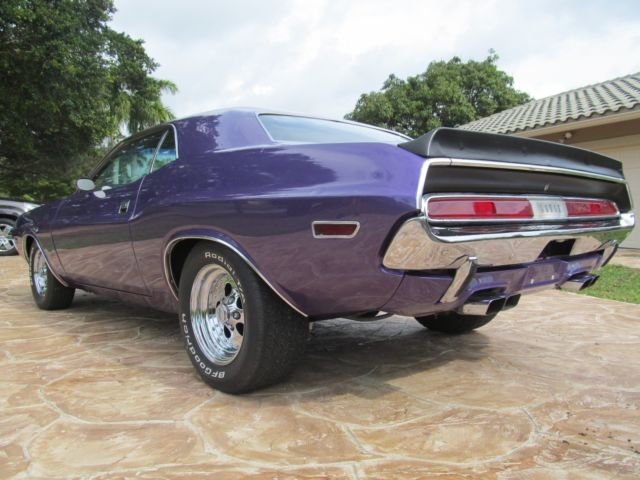 1970 Dodge Challenger - photo 8