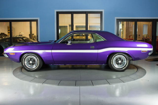 1970 Dodge Challenger RT - photo 2