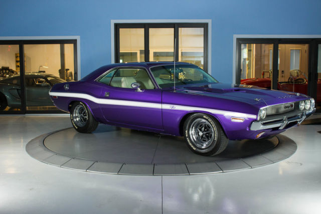 1970 Dodge Challenger RT - photo 7