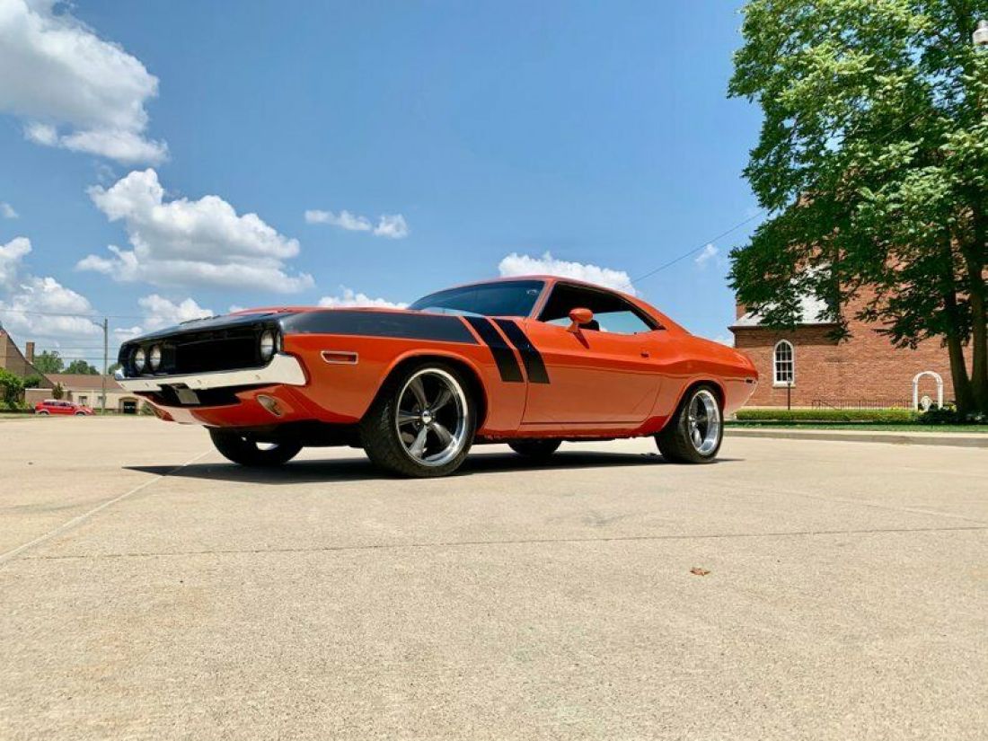 1970 Dodge Challenger - photo 2