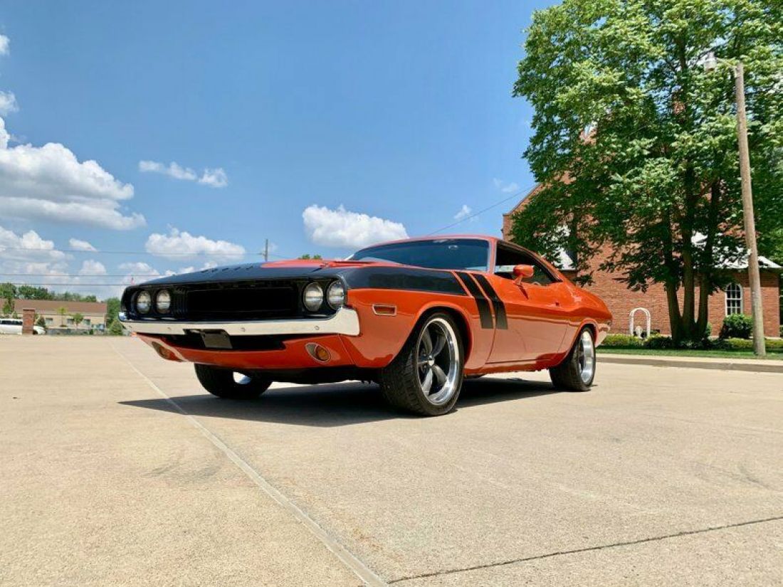1970 Dodge Challenger - photo 3