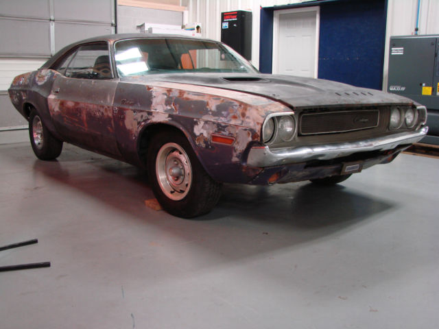 1970 Dodge Challenger - photo 2