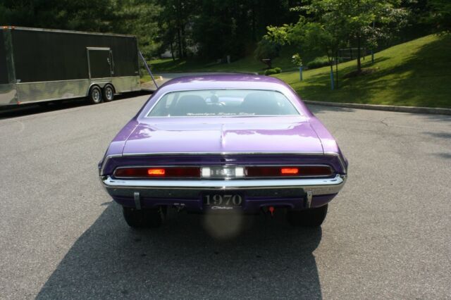 1970 Dodge Challenger RT - photo 5