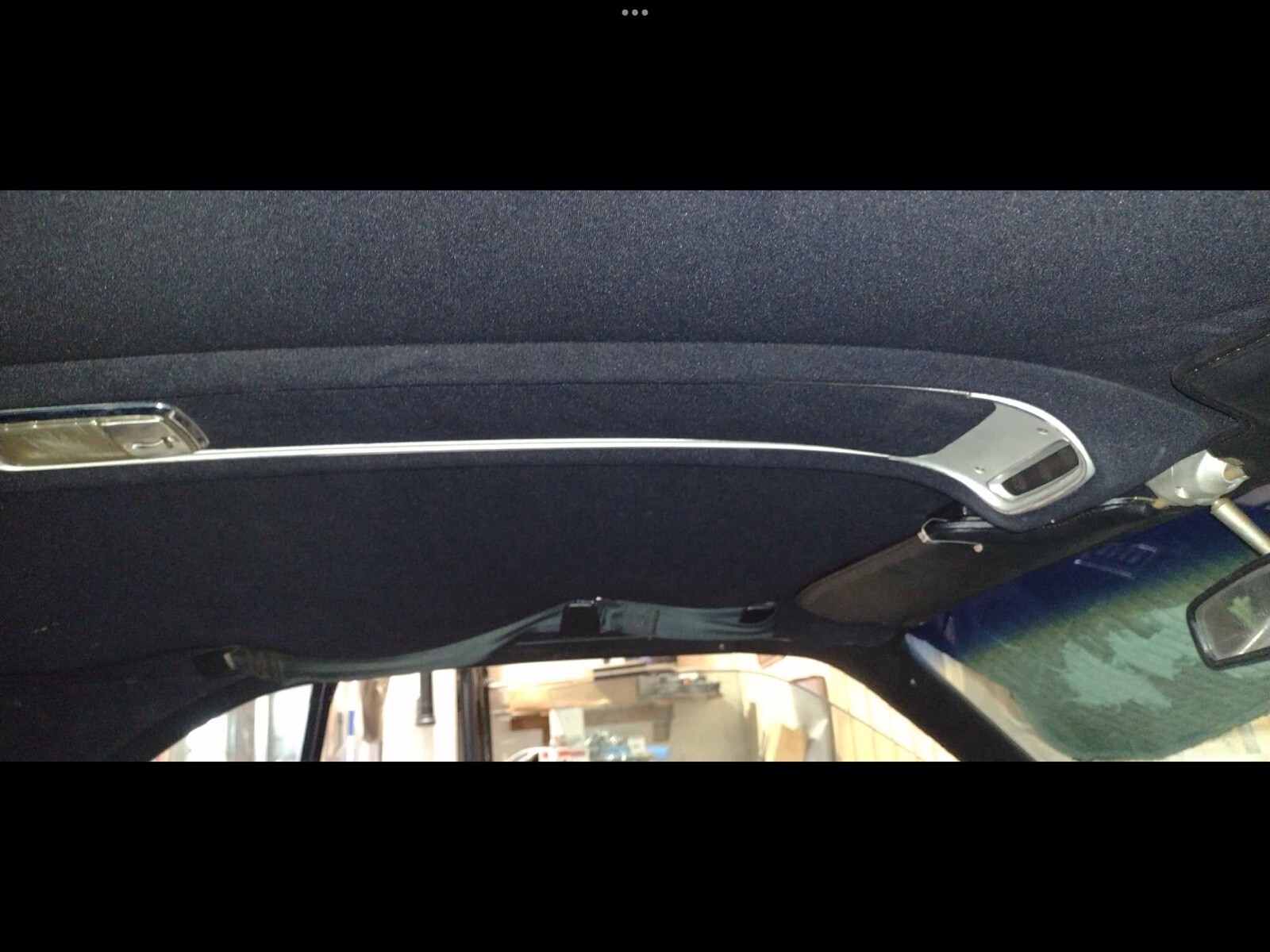 1970 Dodge Challenger SE - photo 2