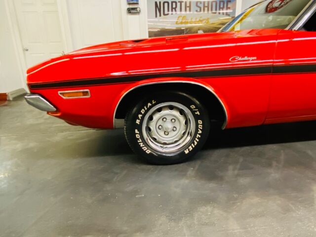 1970 Dodge Challenger - 340 ENGINE - SUPER CLEAN - SEE VIDEO - photo 11