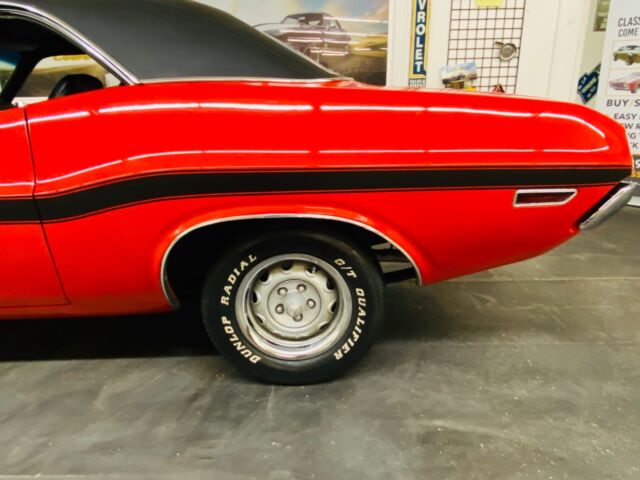 1970 Dodge Challenger - 340 ENGINE - SUPER CLEAN - SEE VIDEO - photo 13