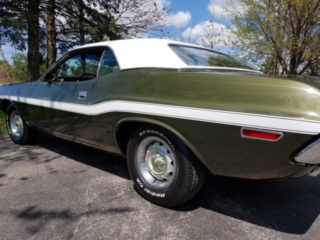 1970 Dodge Challenger R/T - photo 3