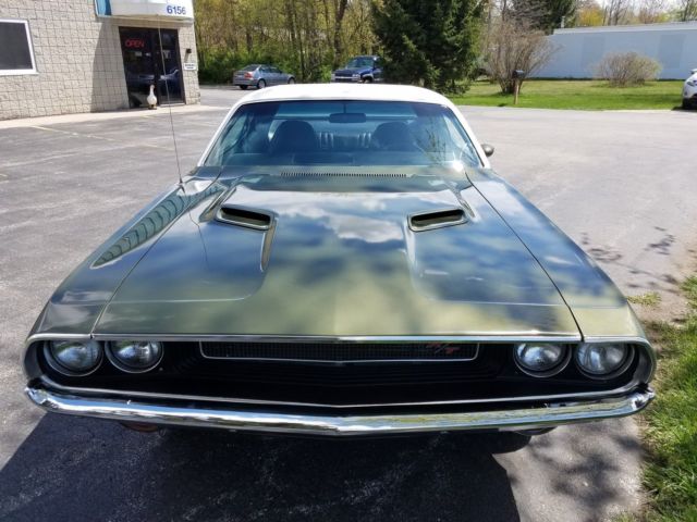 1970 Dodge Challenger R/T - photo 5