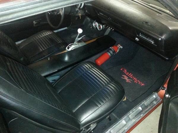 1970 Dodge Challenger R/T - photo 9