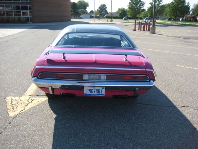 1970 Dodge Challenger - photo 4