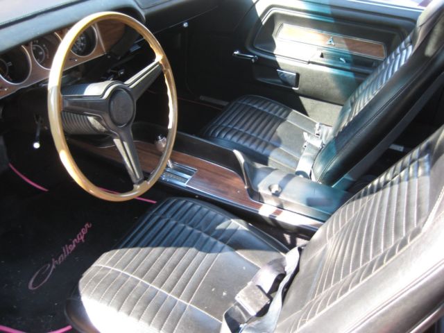 1970 Dodge Challenger - photo 8