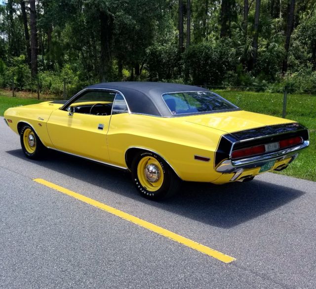 1970 Dodge Challenger R/T - photo 3