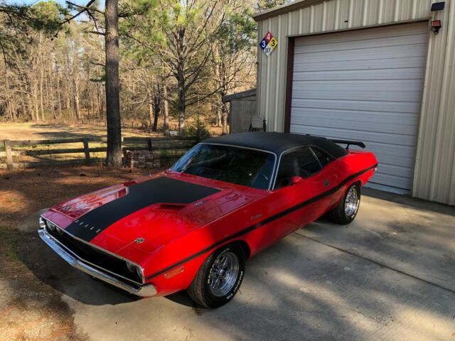 1970 Dodge Challenger R/T - photo 5