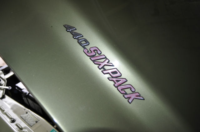 1970 Dodge Challenger - photo 3