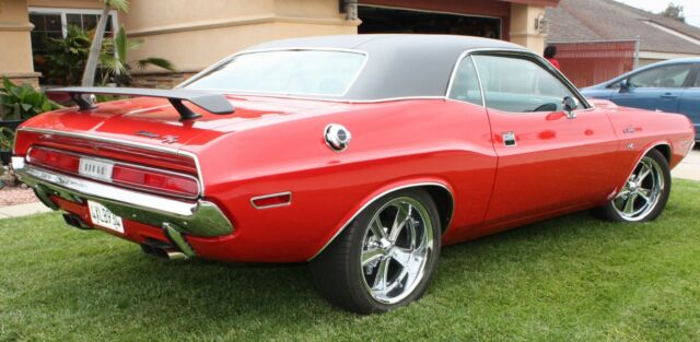 1970 Dodge Challenger RT 440 6 Pack - photo 4