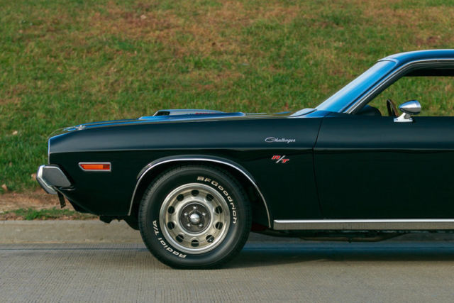 1970 Dodge Challenger - photo 6