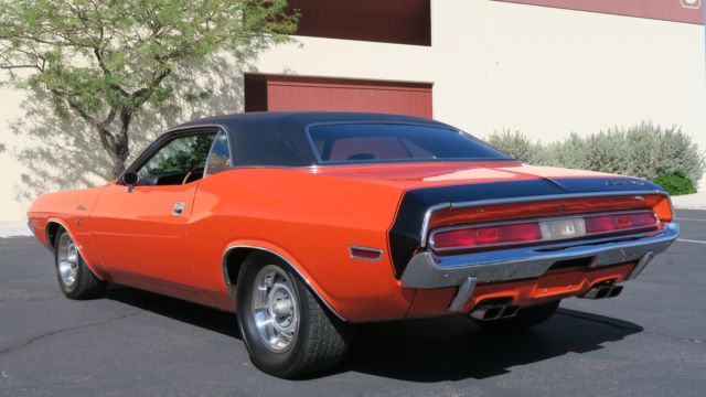 1970 Dodge Challenger R/T 440-6 PACK 4 SPEED V CODE! TRACK PAC! RESTORED - photo 12