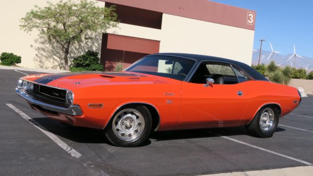 1970 Dodge Challenger R/T 440-6 PACK 4 SPEED V CODE! TRACK PAC! RESTORED - photo 3