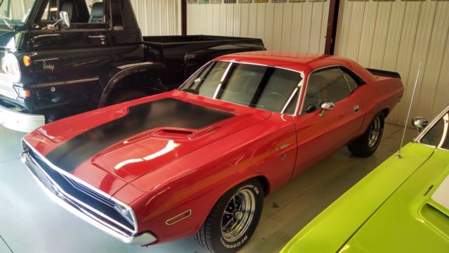 1970 Dodge Challenger - photo 2