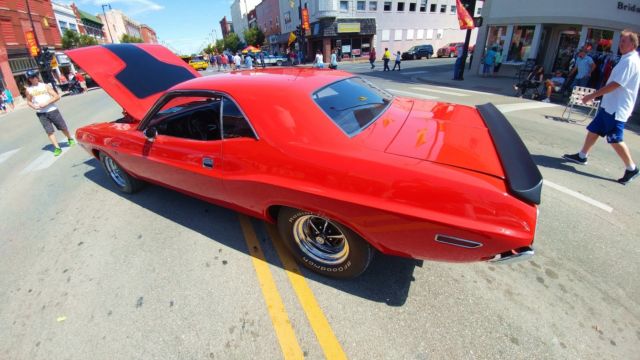 1970 Dodge Challenger - photo 5