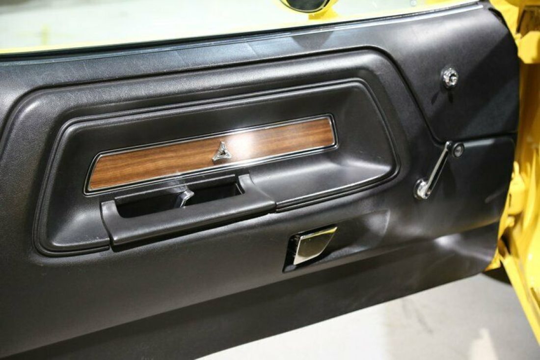 1970 Dodge Challenger RT 440 Six Pack - photo 10