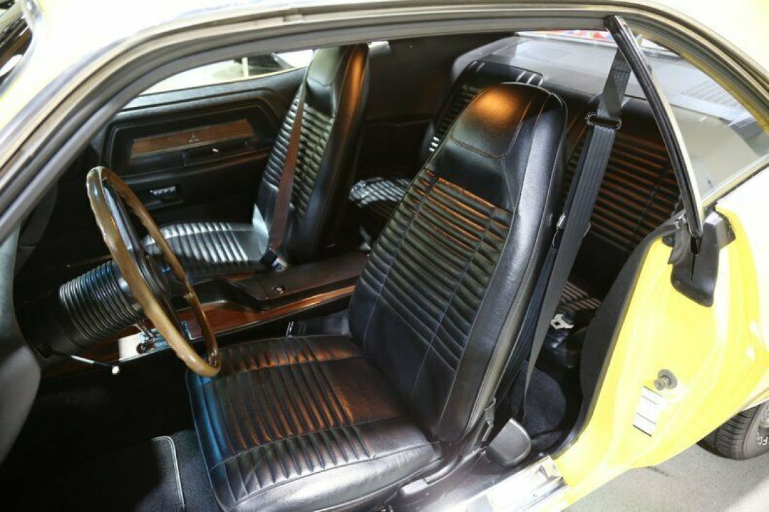 1970 Dodge Challenger RT 440 Six Pack - photo 11