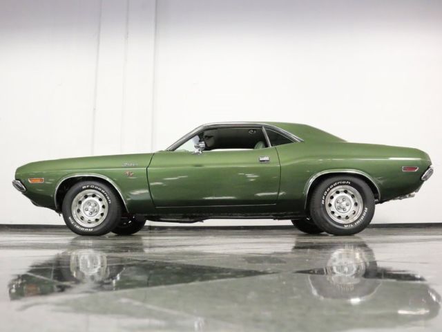 1970 Dodge Challenger R/T 440 Six-Pack - photo 12